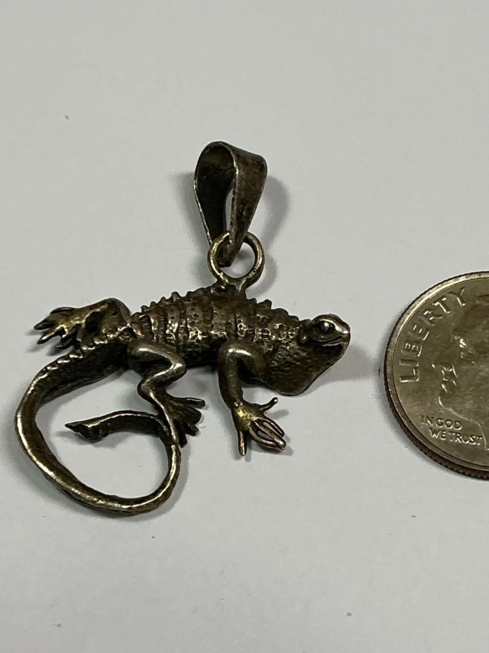 Sterling Silver GECKO 🦎 Pendant. 1 3/8 inches long